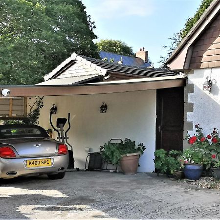 The Old Boathouse Villa Gweek Exterior photo