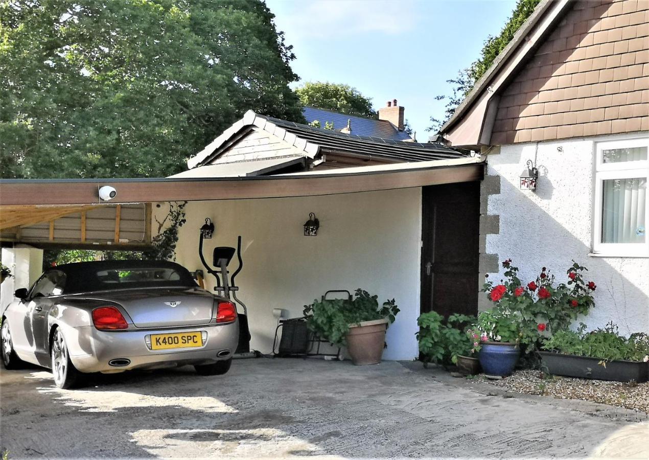 The Old Boathouse Villa Gweek Exterior photo